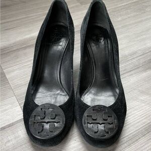 Tory Burch Black Heels with Logo Accent